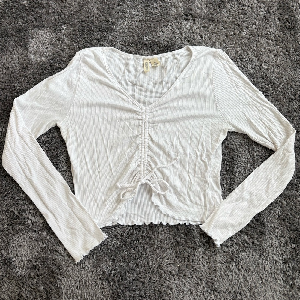 Sky and Sparrow White Cropped Going Out Top Size Large